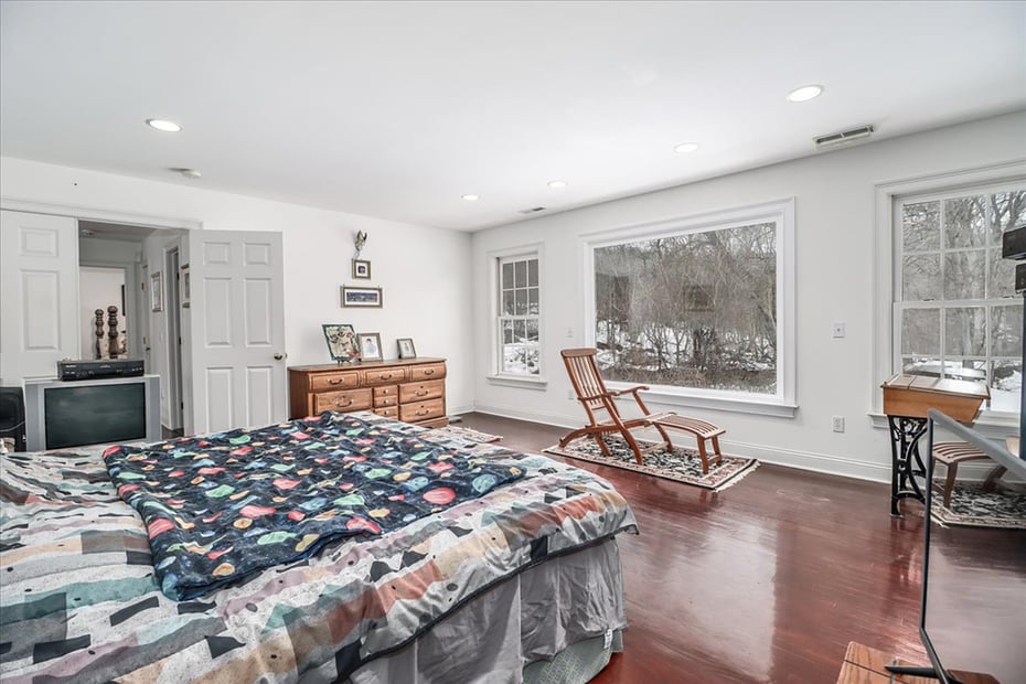 80 Maple Road Photo 31