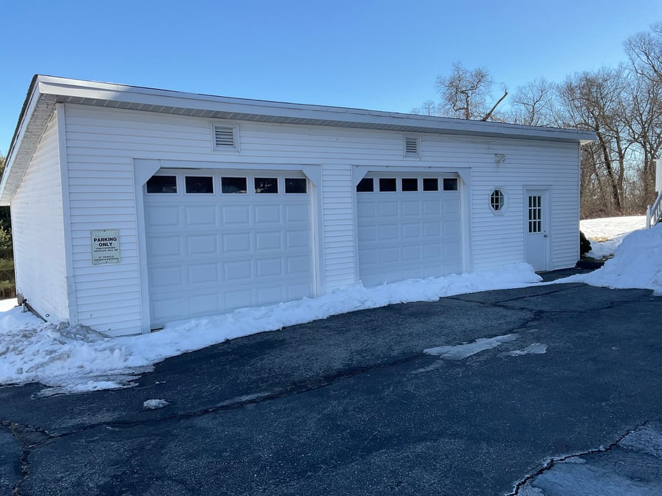 405 Mohegan Avenue Parkway Photo 16