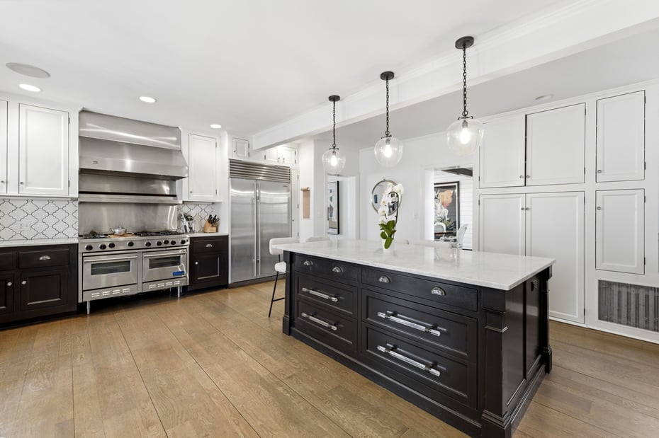 314 Mclain Street Photo 9