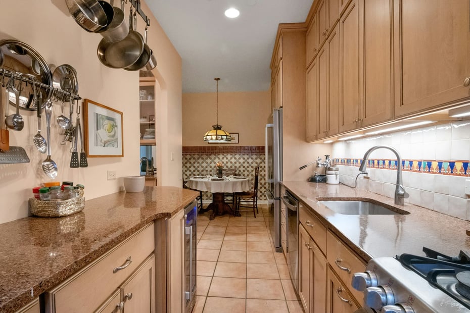 25 Parkview Avenue  #1H Photo 10