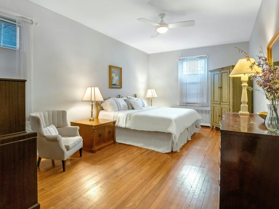 25 Parkview Avenue  #1H Photo 22