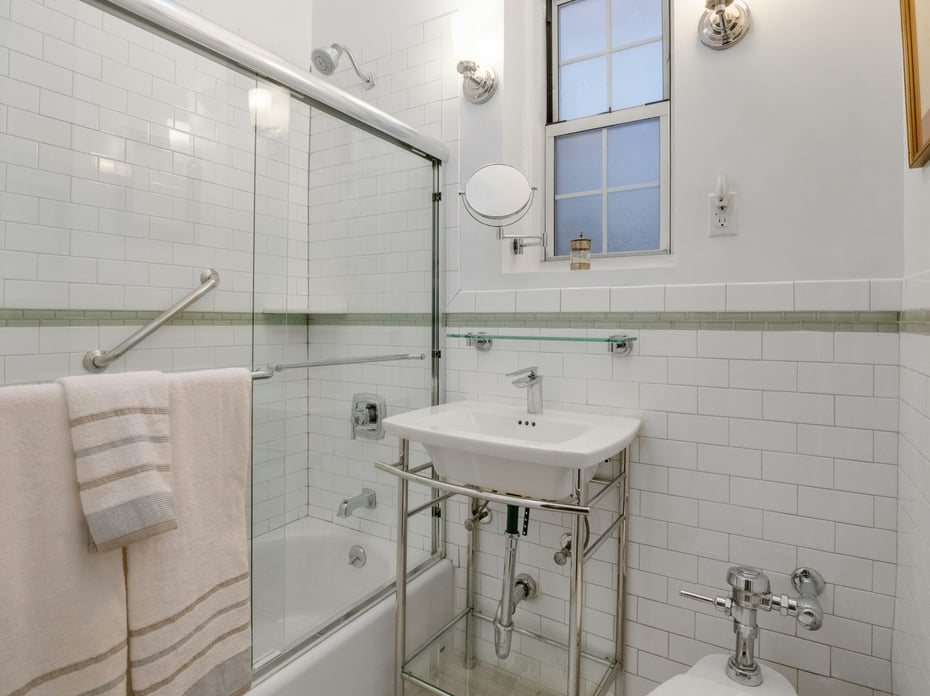 25 Parkview Avenue  #1H Photo 24