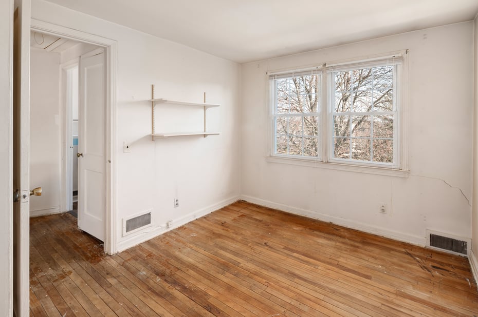 221 Sylvan Knoll Road Photo 15