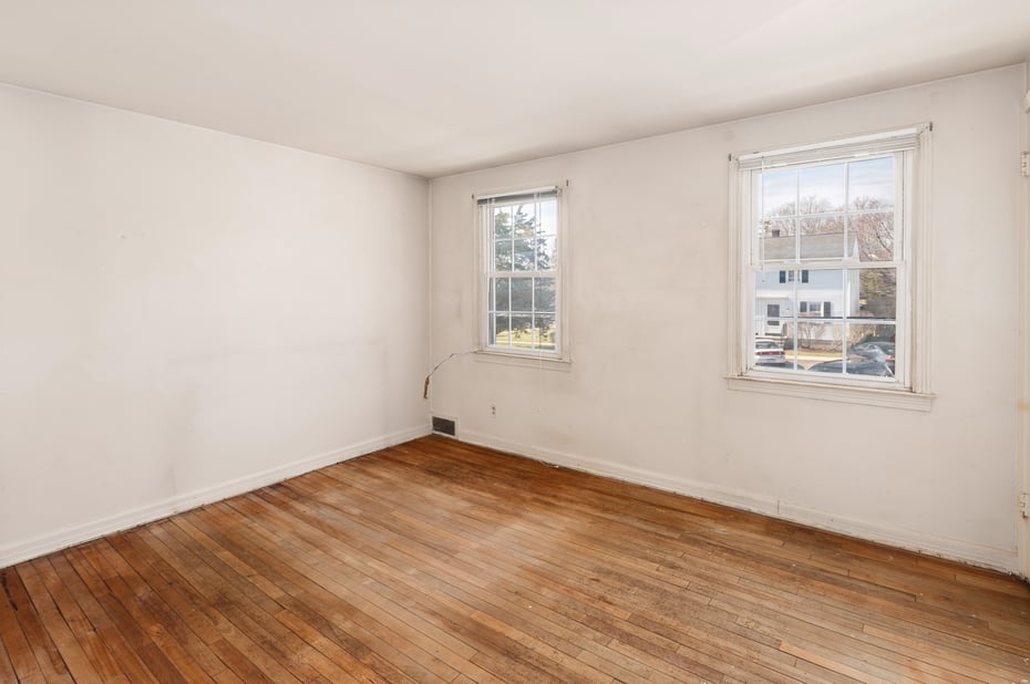 221 Sylvan Knoll Road Photo 11