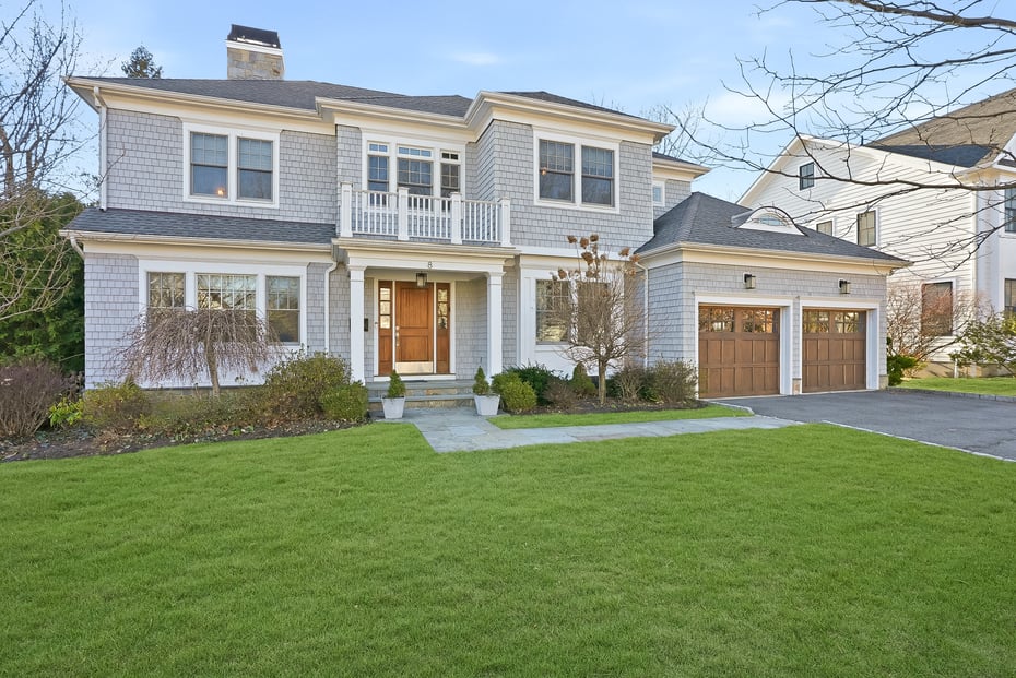 8 Wakefield Road Photo 1