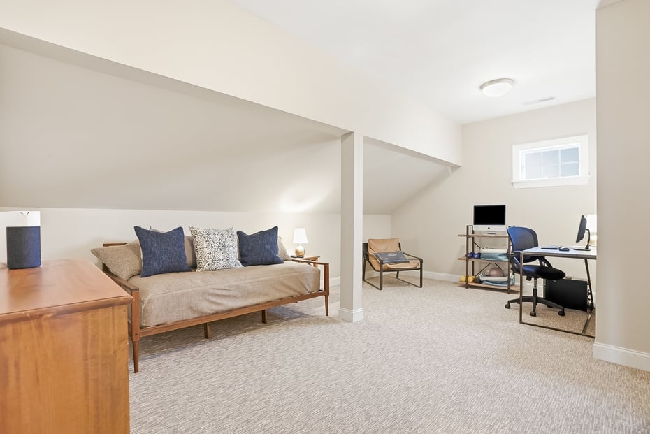 8 Wakefield Road Photo 23