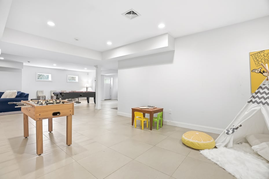 8 Wakefield Road Photo 28