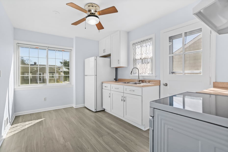 80 Holcomb Street Photo 7