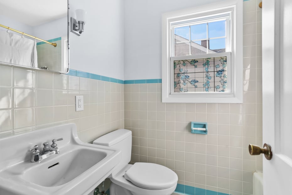 80 Holcomb Street Photo 12