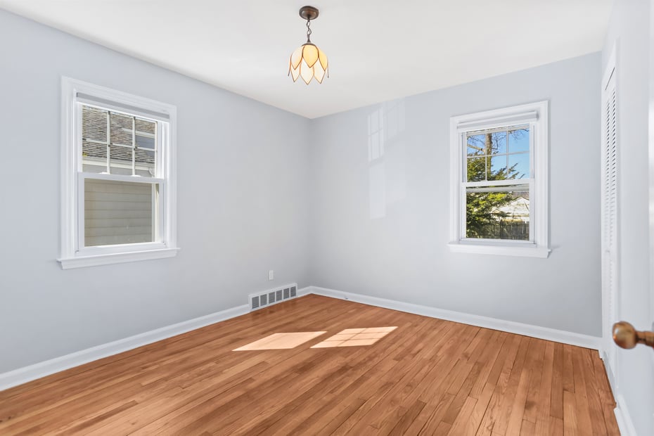 80 Holcomb Street Photo 16