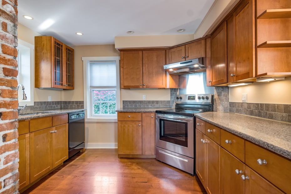 97 Commerce Street Photo 2