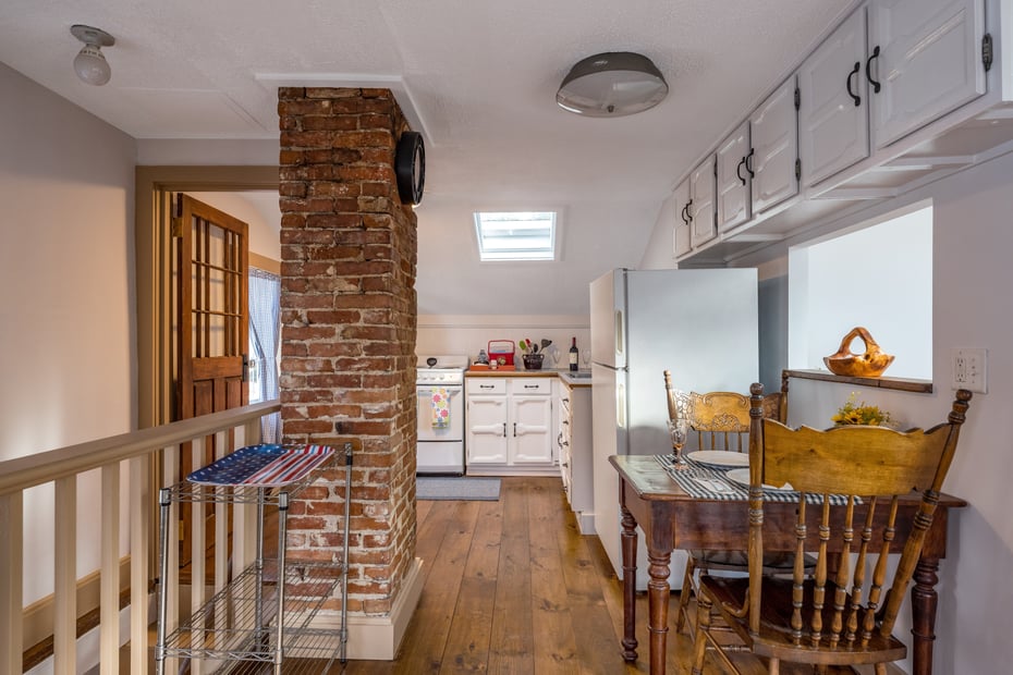 97 Commerce Street Photo 15