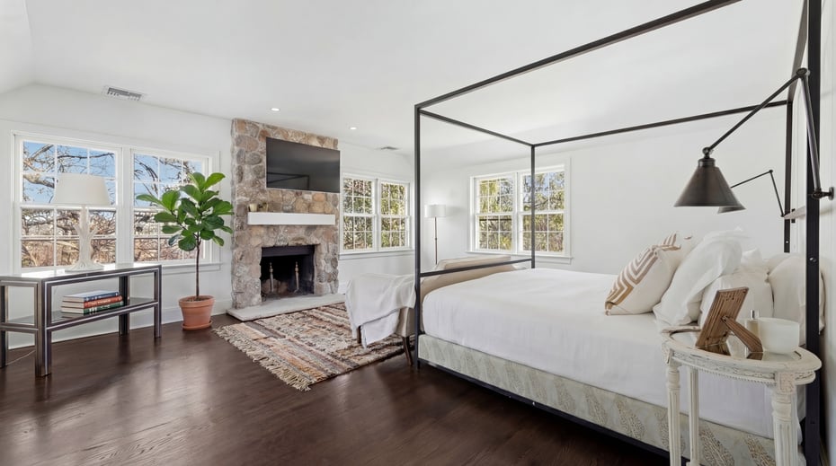 314 Mclain Street Photo 14