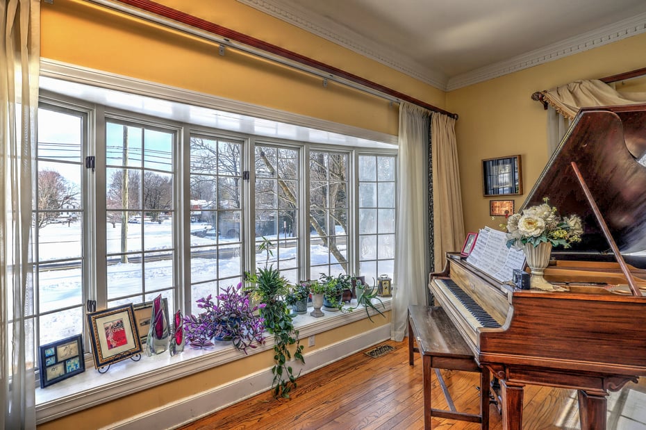 152 West River Street Photo 38