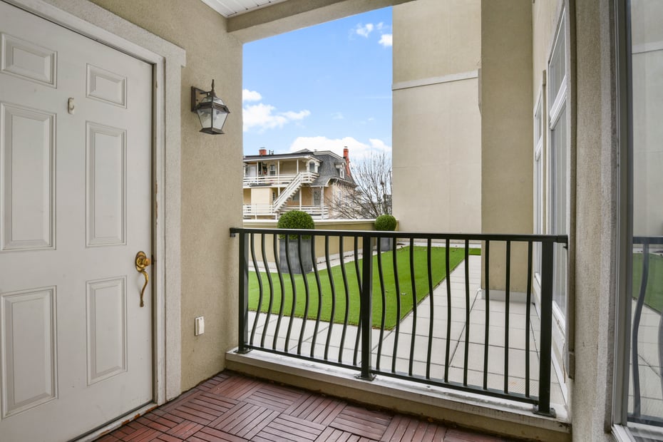 410 Westchester Avenue  #110 Photo 13