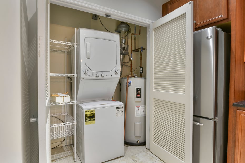 410 Westchester Avenue  #110 Photo 17