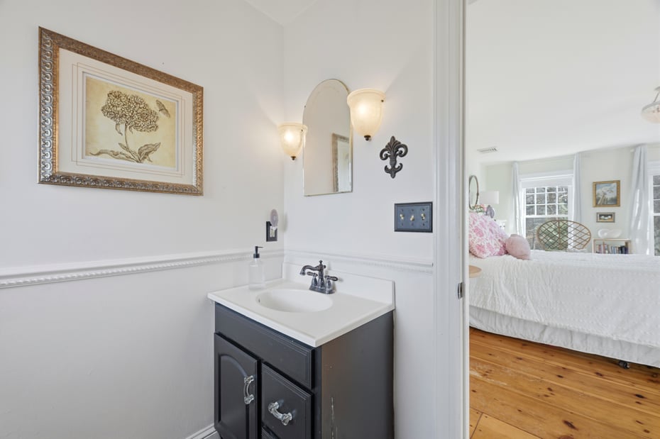 17 Colonial Drive Photo 30