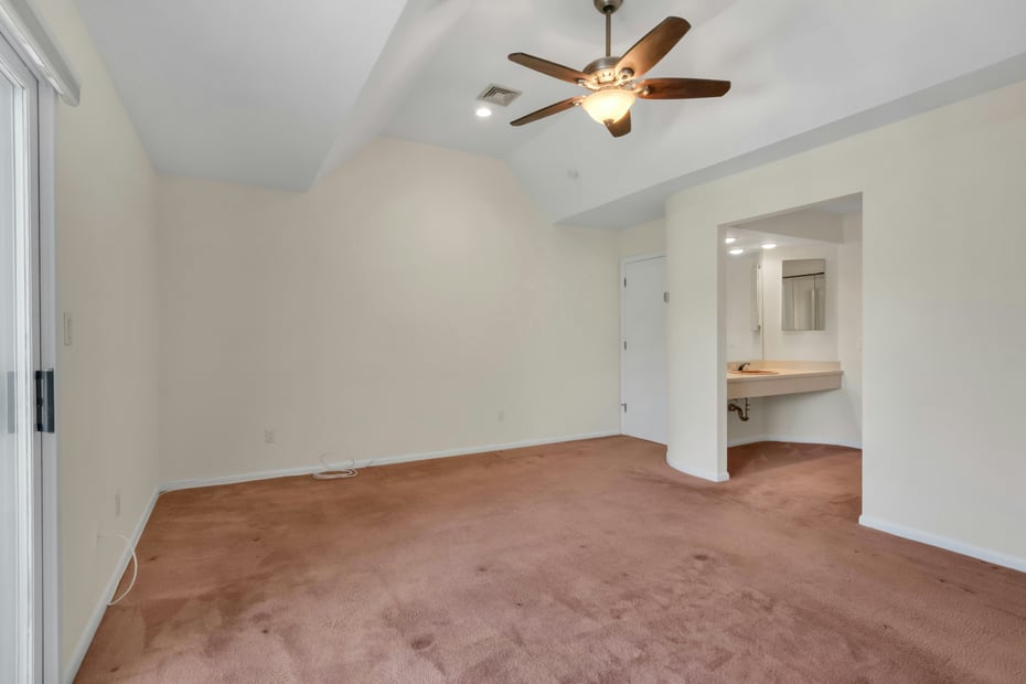 1 Spring Pond Drive #1 Photo 21