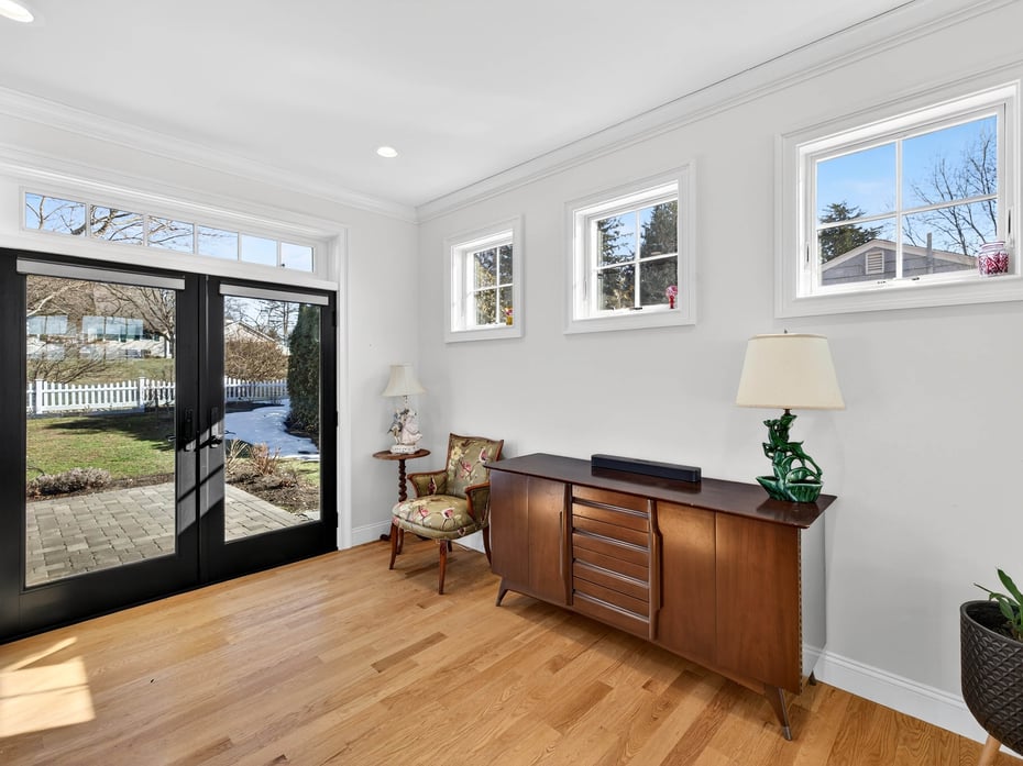 77 Masons Island Road Photo 13