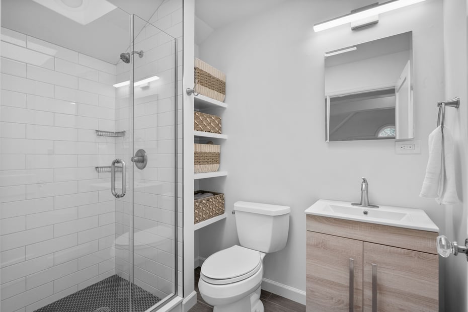 584 Forest Avenue Photo 30