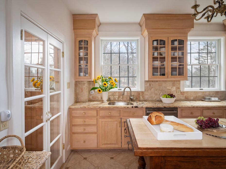 75 Oliphant Avenue Photo 8