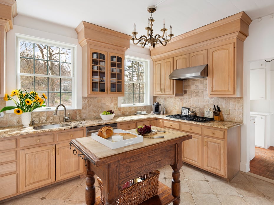 75 Oliphant Avenue Photo 10