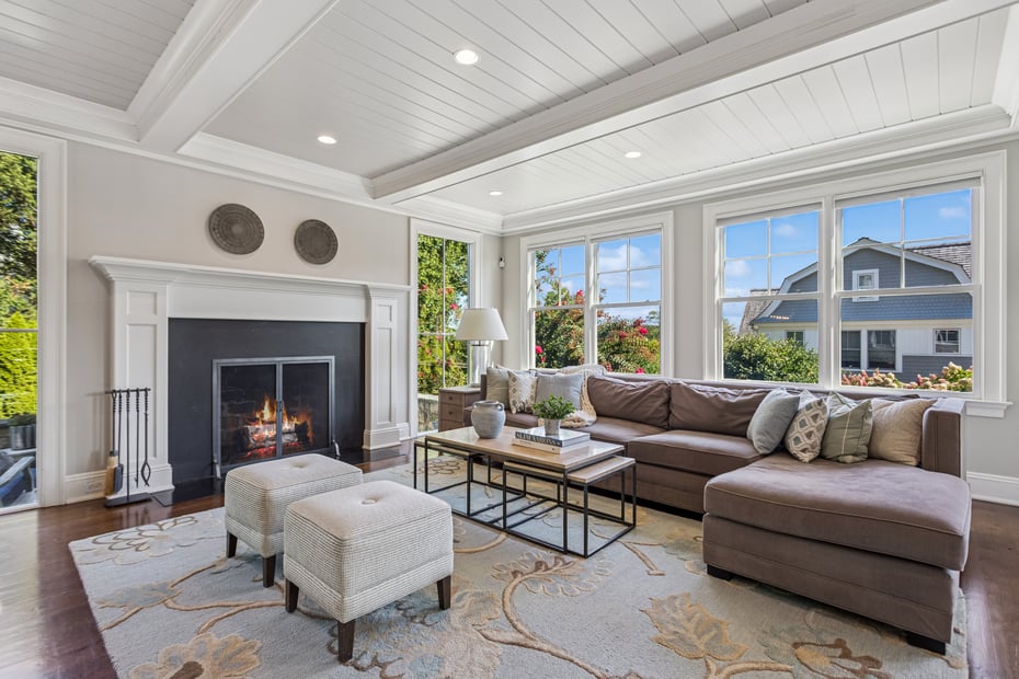 11 Edgewater Hillside Photo 10