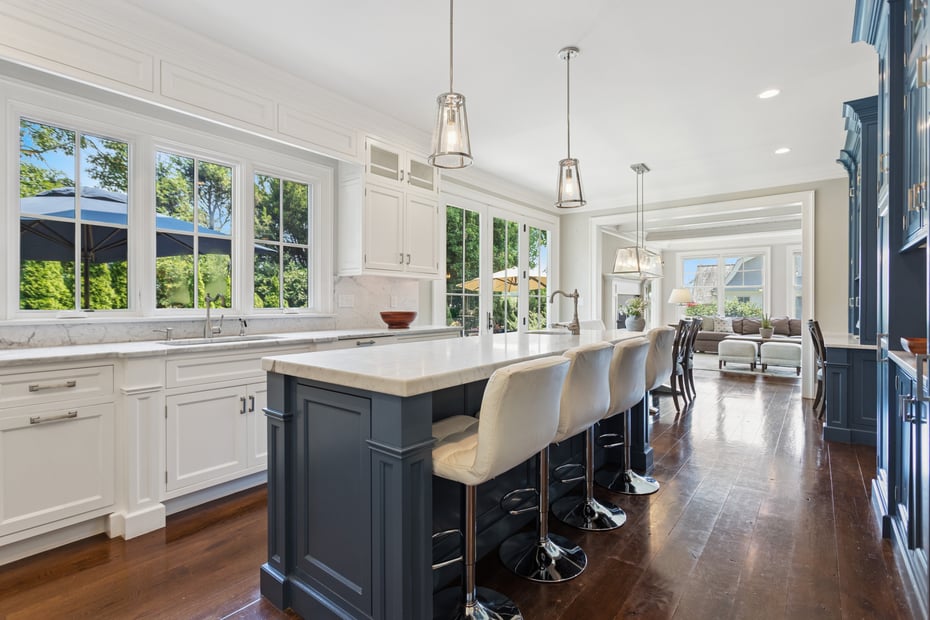 11 Edgewater Hillside Photo 14