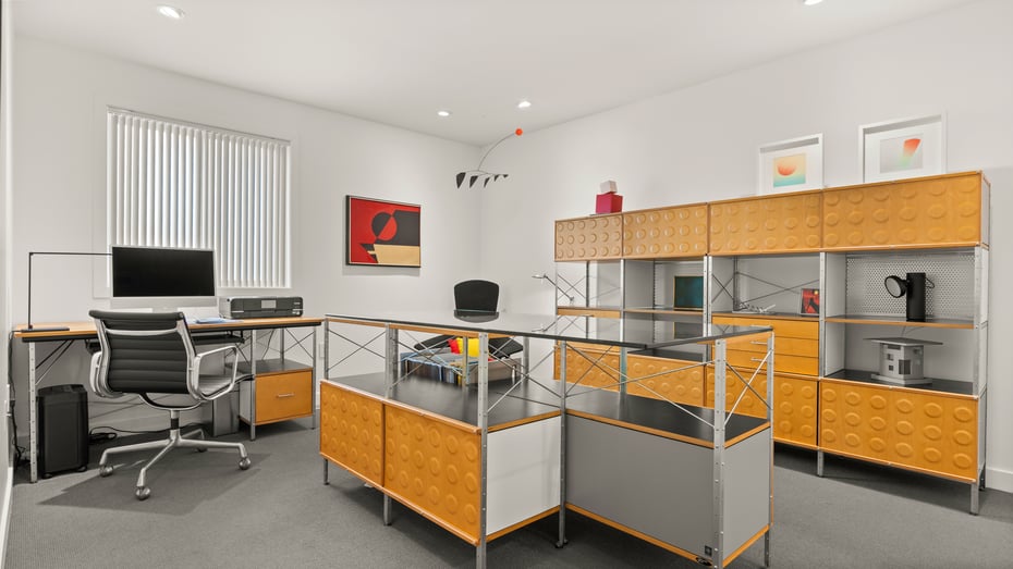 424 N Hemlock Ln Photo 25