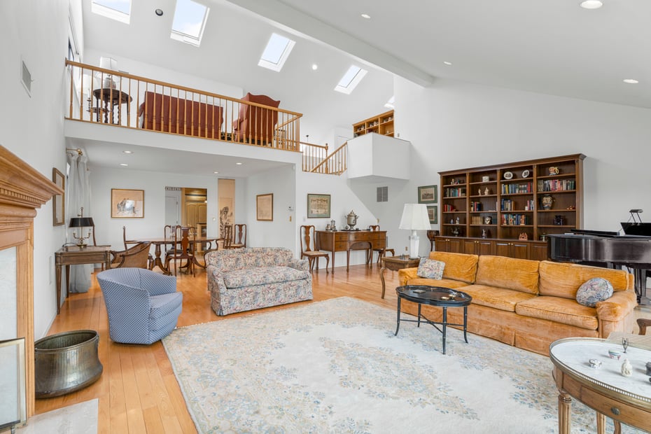 601 Fairway Green Photo 11