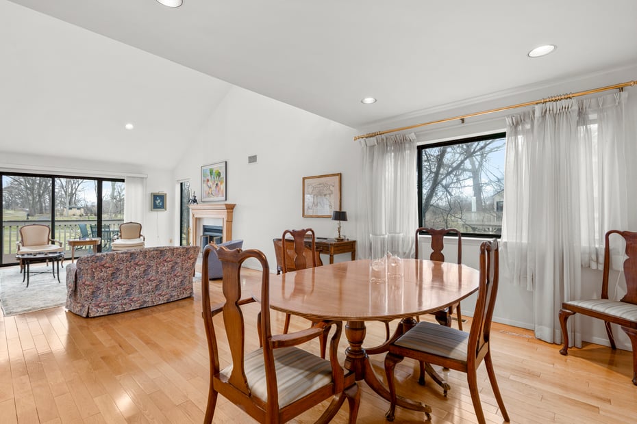 601 Fairway Green Photo 14