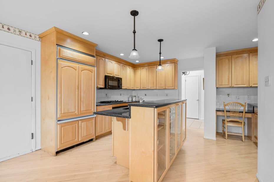 601 Fairway Green Photo 16