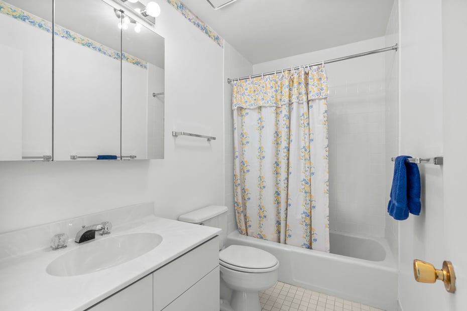 601 Fairway Green Photo 33