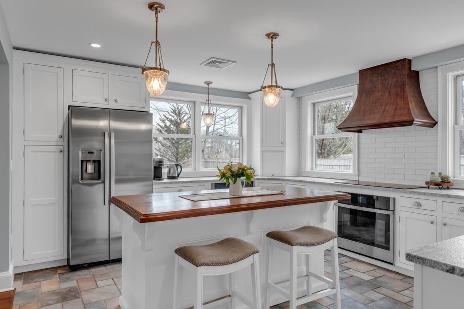 395 Boston Post Road Photo 16