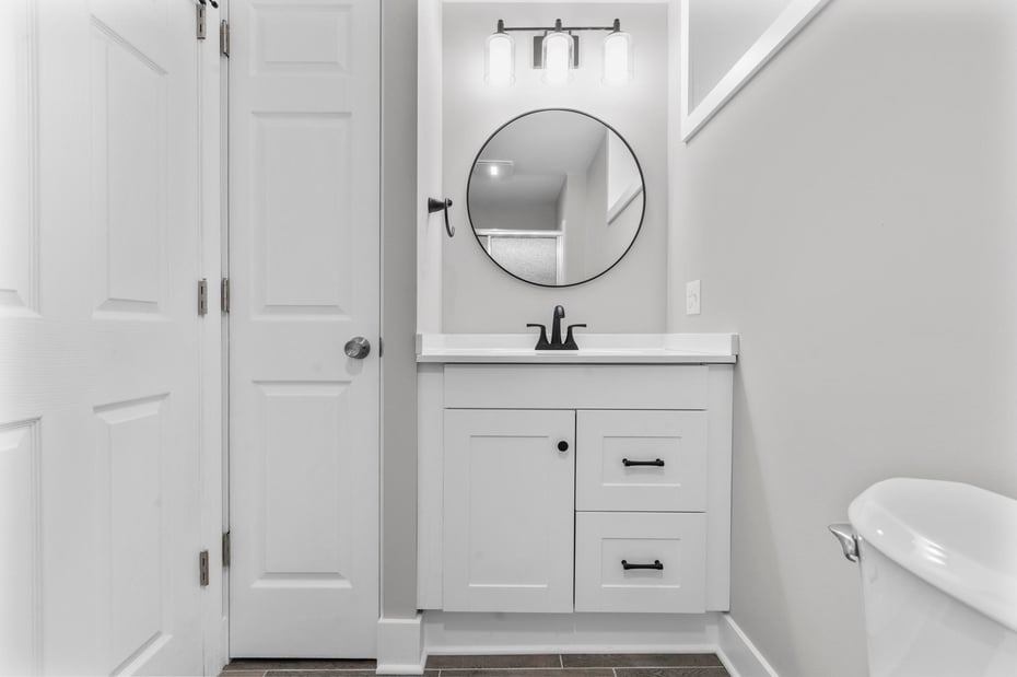 548 Ferry Street Photo 11