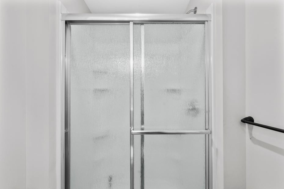 548 Ferry Street Photo 12