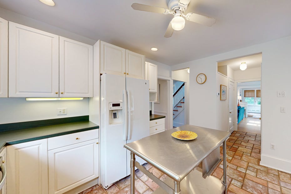 49 Hicock Drive Photo 11