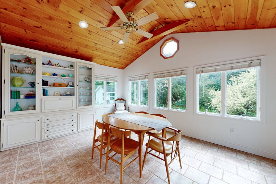 49 Hicock Drive Photo 12