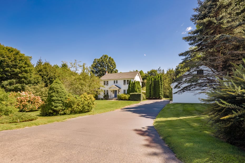 49 Hicock Drive Photo 42