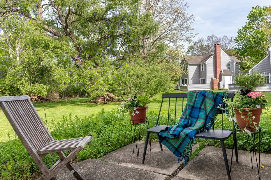 87 Canaan Road  #APT 2F Photo 22