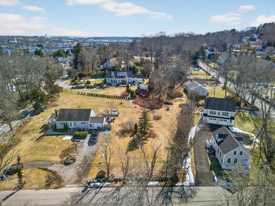 69 B Starr Street Photo 2