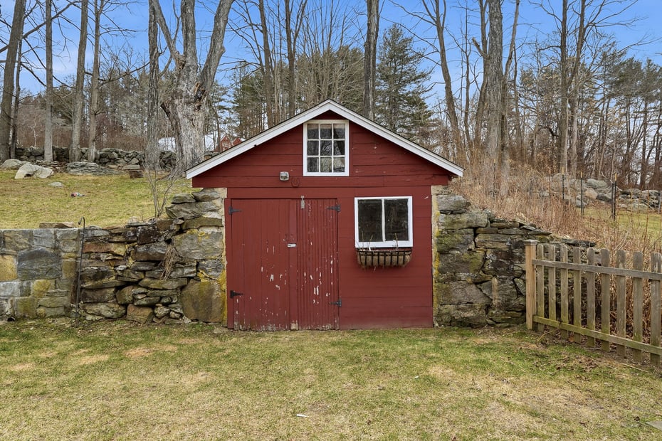 134 Sterling City Road Photo 36