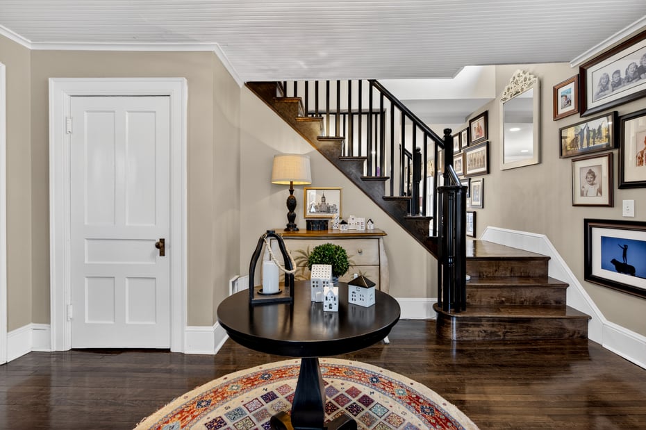 101 North Main Street Photo 6