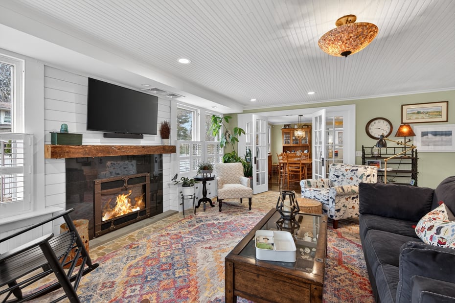 101 North Main Street Photo 17