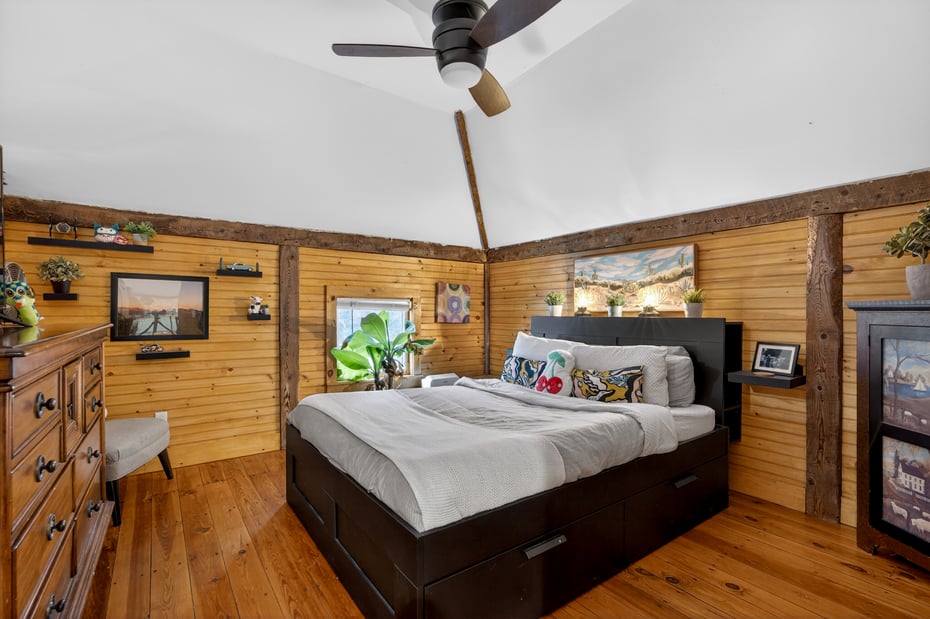 101 North Main Street Photo 38