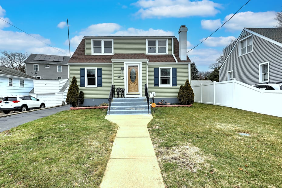 76 Luther Street Photo 2