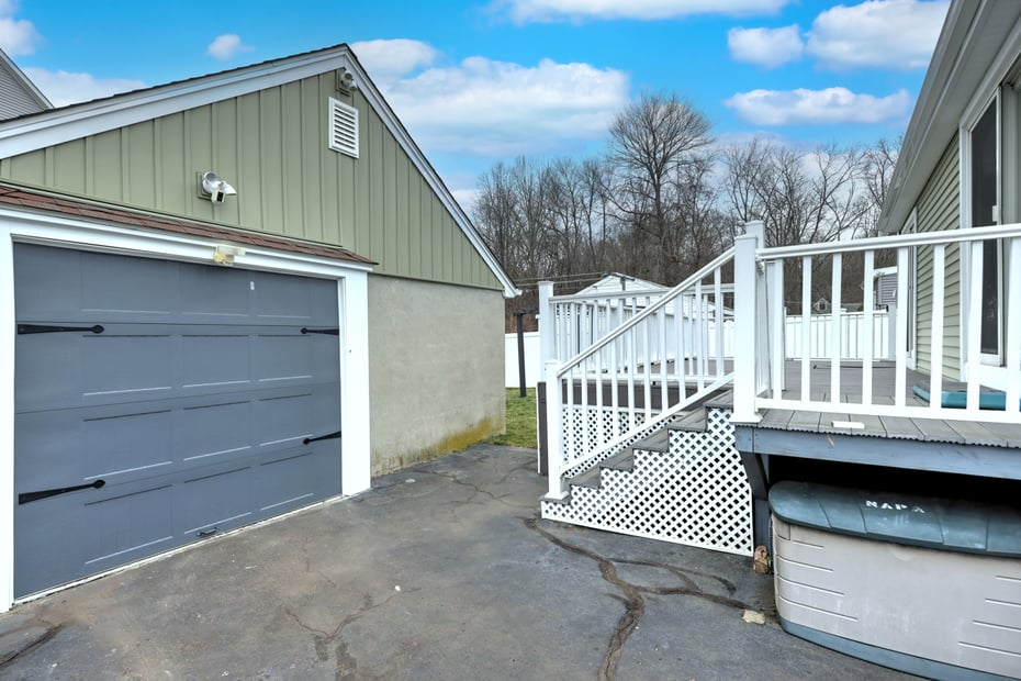 76 Luther Street Photo 3