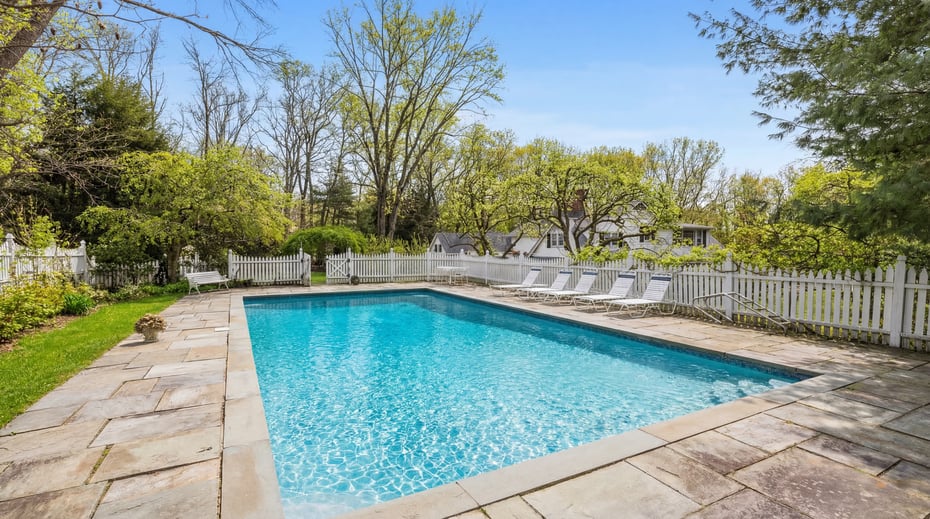 8 Nancys Lane Photo 4