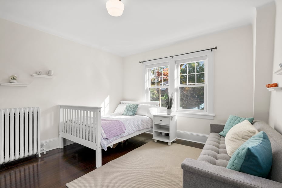 75 Young Avenue Photo 18