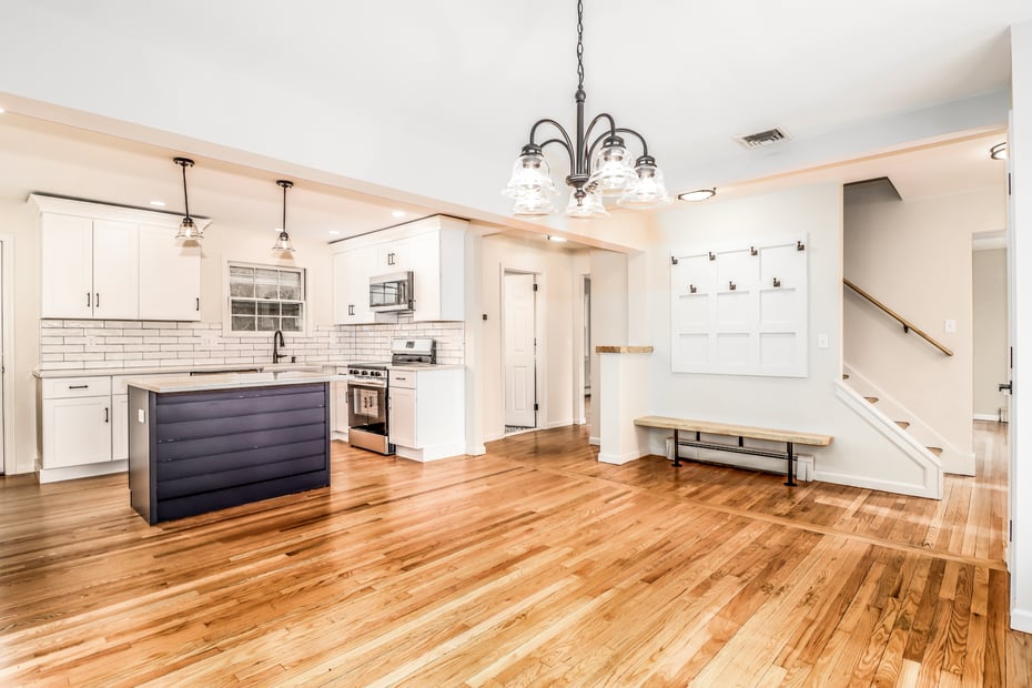 408 Hut Hill Road Photo 5